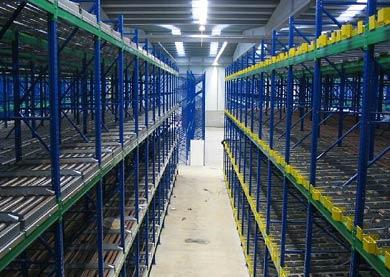 Estanter&iacute;as Din&aacute;micas por gravedad