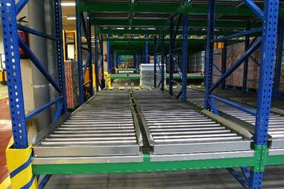 Estanter&iacute;as Din&aacute;micas por gravedad