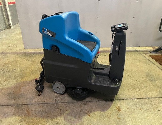 Fregadora-conductor-sentado-A12-Rider-66-T-usada-nc00520-1