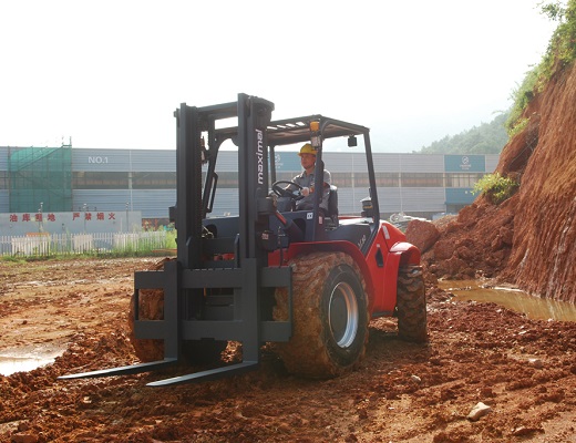 Carretilla Diésel Todoterreno MB 5000 Kg