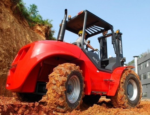 Carretilla Diésel Todoterreno MB 5000 Kg