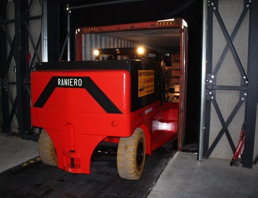 Carretilla Eléctrica Contenedora 12000-25000 Kg