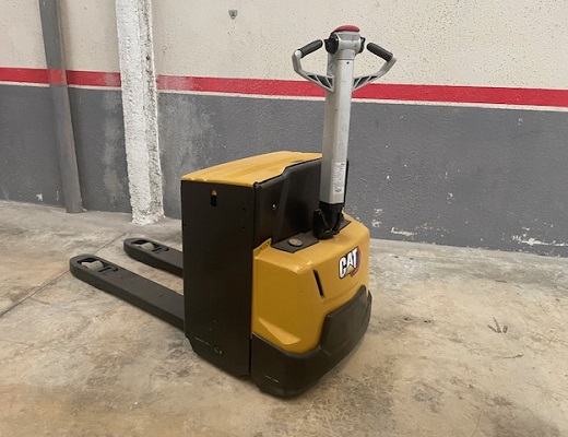 transpaleta-caterpillar-usada-npp20n2-nc00364-1