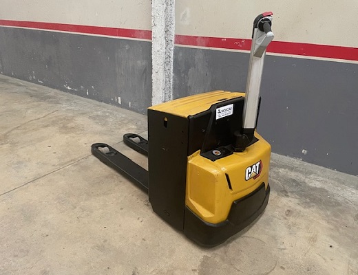 Transpaleta-electrica-usada-CAT-NPP20N2-NC00395-2