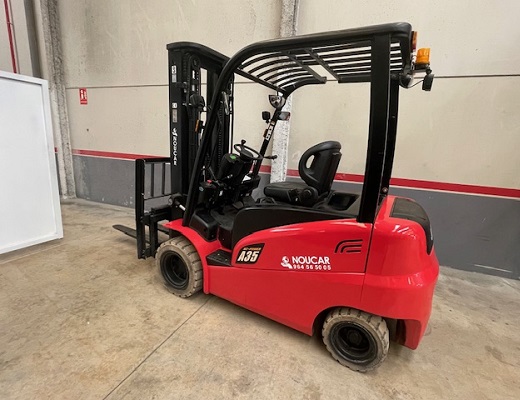 Carretilla-electrica-Usada-MB-CPD35-AC4-1