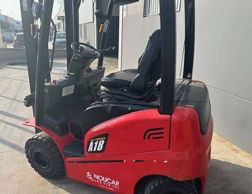 Carretilla electrica Usada Hangcha CPD18-AC3-E