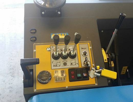 Barredora eléctrica conductor sentado PB115 E